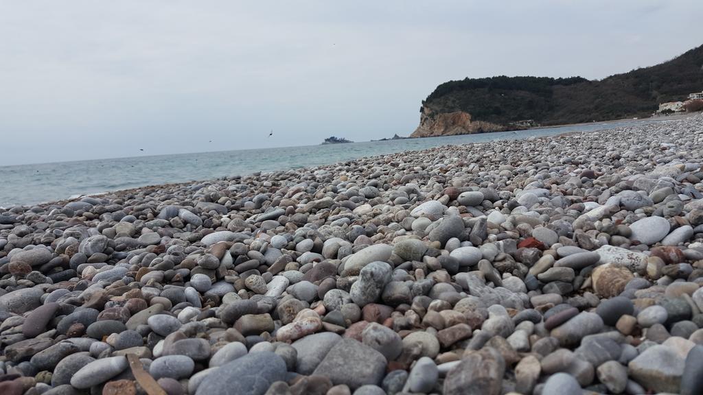 Buljarica Bay Apartments Petrovac na moru Exterior foto