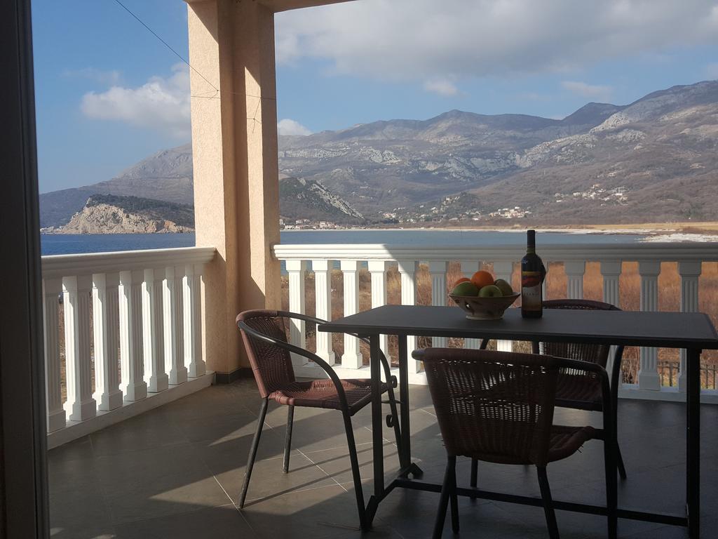 Buljarica Bay Apartments Petrovac na moru Exterior foto